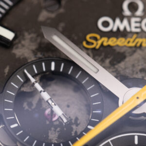 OMEGA Dark Side of the Moon Apollo 8 w/Rocket New/Unworn B+P - Image 5
