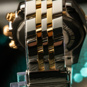 Breitling Chronomat 44 Gold Bezel B+P - Image 15