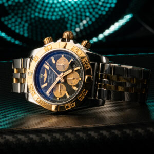 Breitling Chronomat 44 Gold Bezel B+P - Image 7
