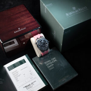 Audemars Piguet Royal Oak Offshore Diver Complete - Image 2